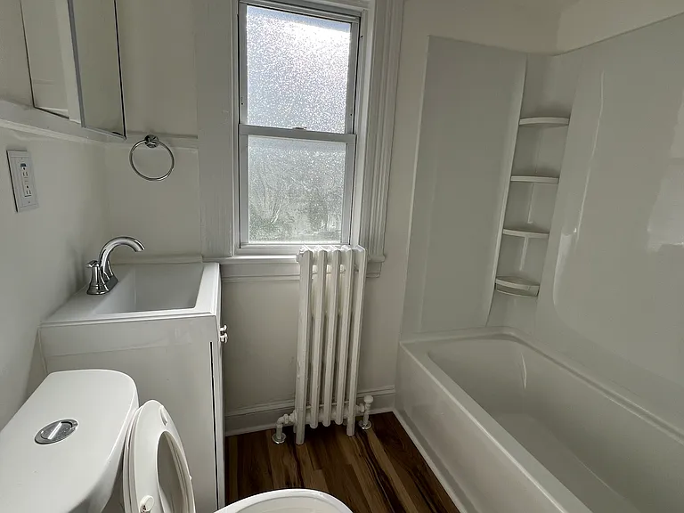 528 Soundview Ave #1 — Photo 7