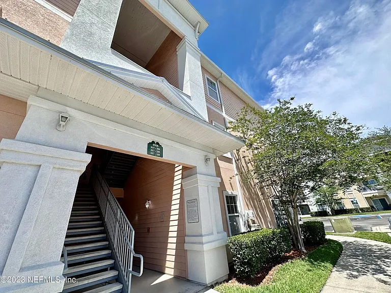 4908 Key Lime Dr #107 — Photo 4