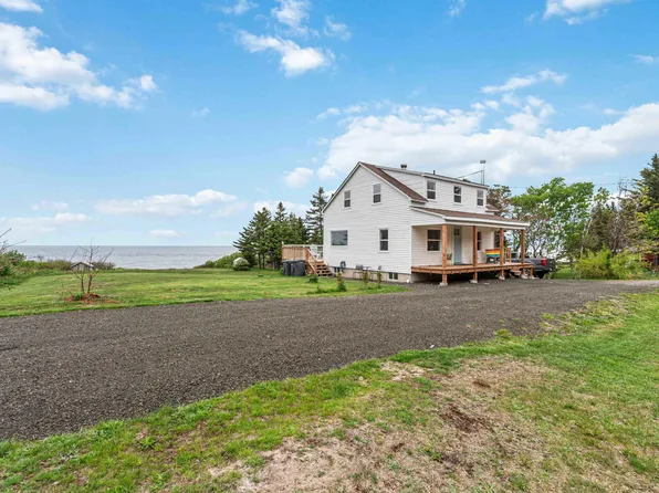 6911 Shore Rd W, Annapolis, NS B0S 1L0