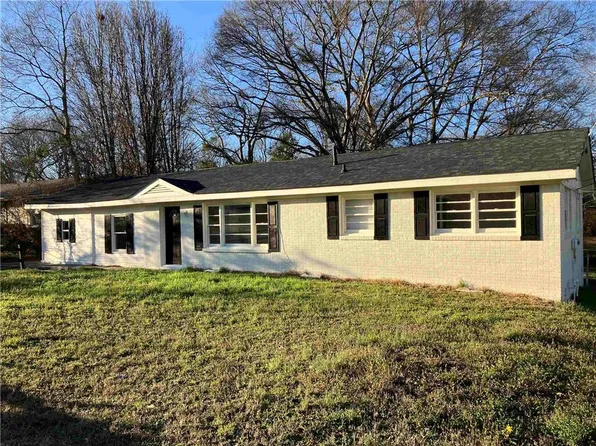 1037 Mountain View Rd NW, Conyers, GA 30012