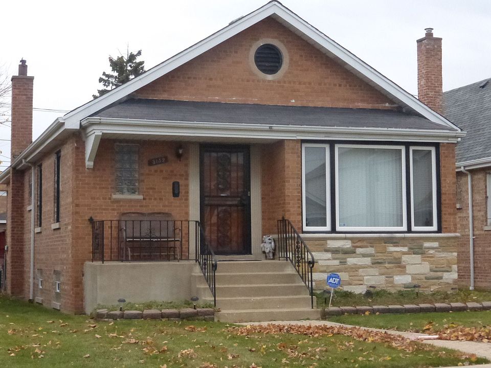 1st image of 3152 W 83rd Pl