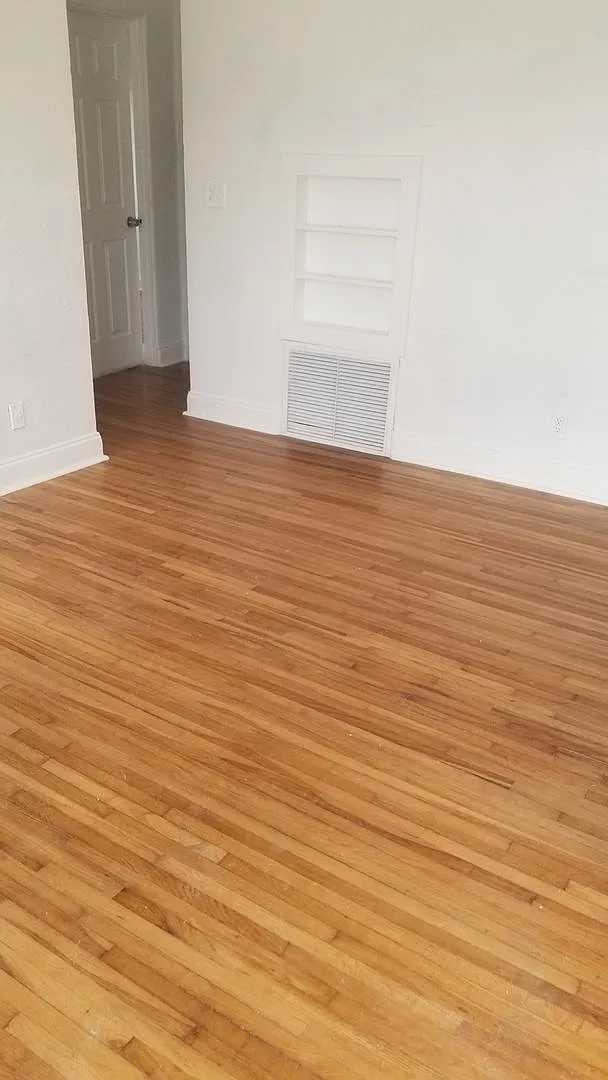 3 bedroom 1 bath home — Photo 2