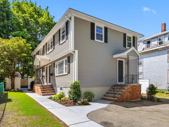 22 Park St, Wakefield, MA 01880