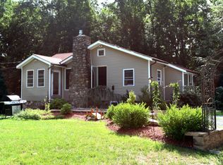 27 Horton Rd, Cold Spring, NY 10516