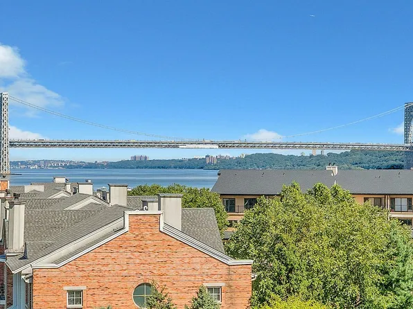 1203 River Rd, Edgewater, NJ