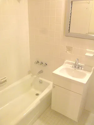 Rented by City Connections Realty | media 12