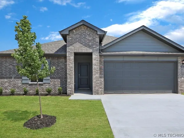 8516 E Galveston St, Broken Arrow, OK 74014