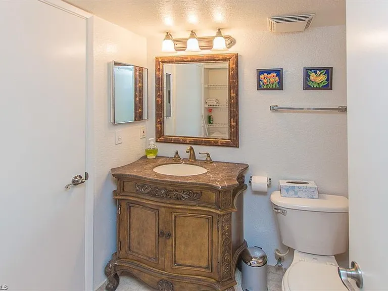 8215 Ibis Club Dr #102 — Photo 10