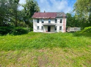 238 N Parish Rd, Turner, ME 04282