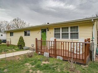 2737 Meadow Ln, Festus, MO 63028