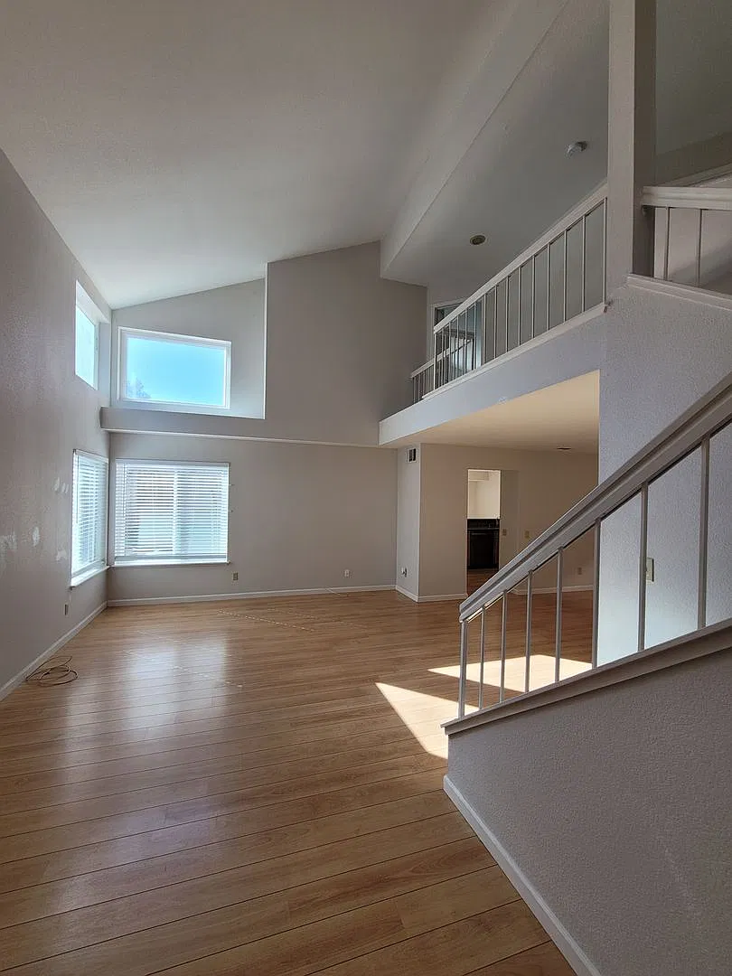 Gated Community Comfort: Spacious 4BR/3BA Home in Pittsburg! — Photo 2