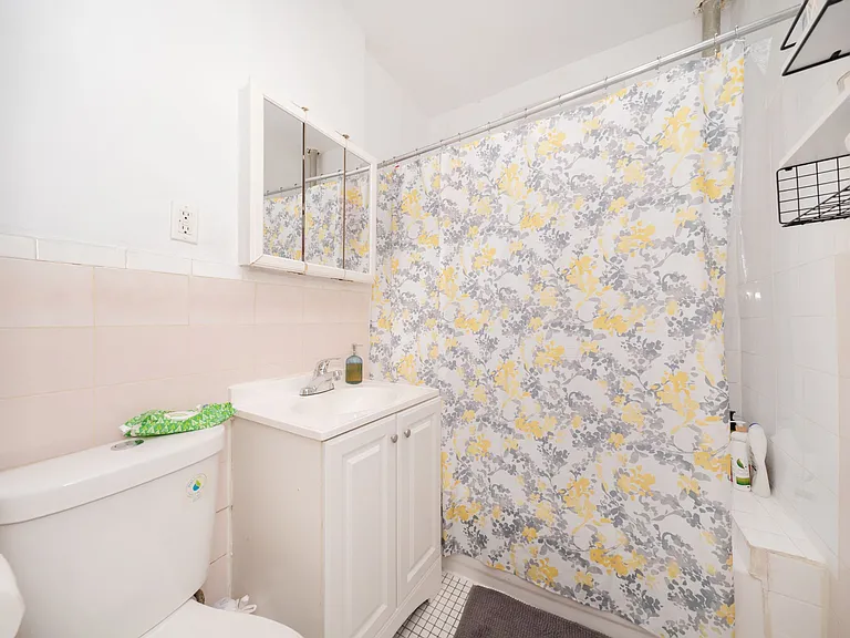 351 Wadsworth Ave #41 — Photo 9