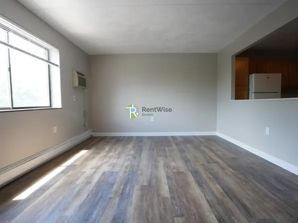 12 Cottage Pl #5, West Newton, MA 02465