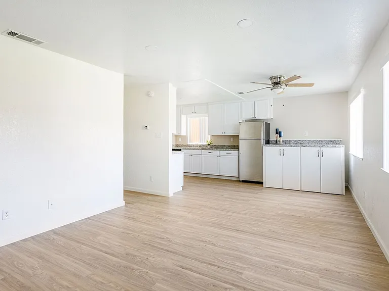 Manteca Golf & Tennis Villas — Photo 9