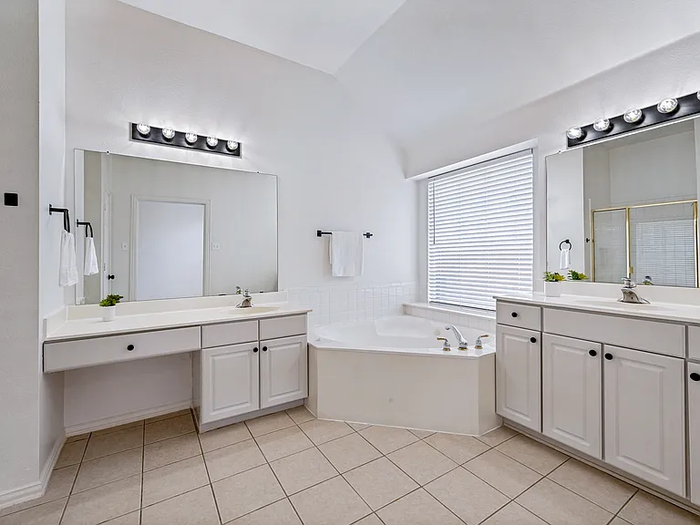 1343 Bent Tree Dr — Photo 11
