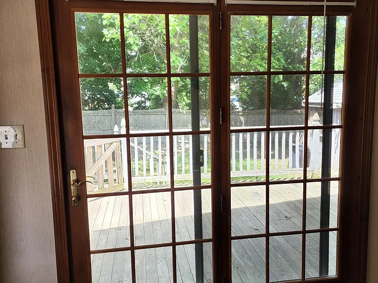 735 Newport Ave #1 — Photo 8