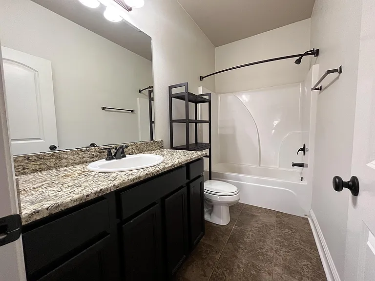 16248 Timberstone Dr — Photo 3