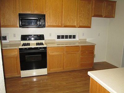 3rd image of 1815 Winchester Dr