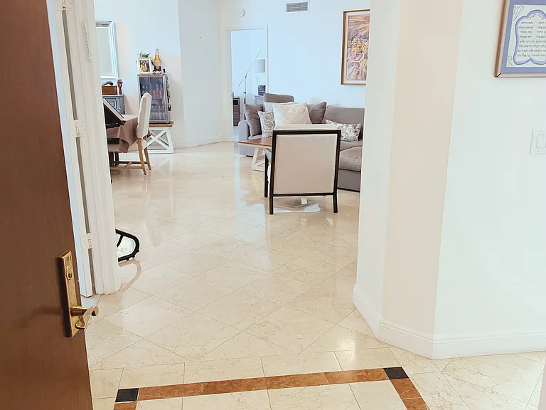 9595 Collins Ave #904 — Photo 6