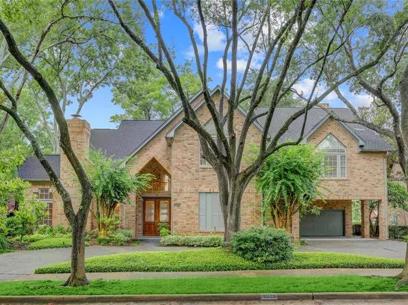 3826 Colony Woods Dr, Sugar Land, TX 77479