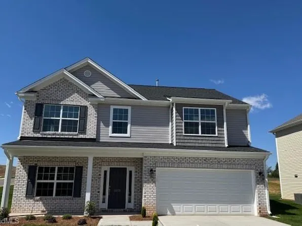 3573 River Farm Dr #335, Kernersville, NC 27284