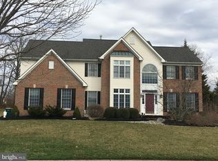 18 Providence Ct, Newtown, PA 18940