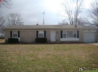4001 E Clover St, Columbus, IN 47203