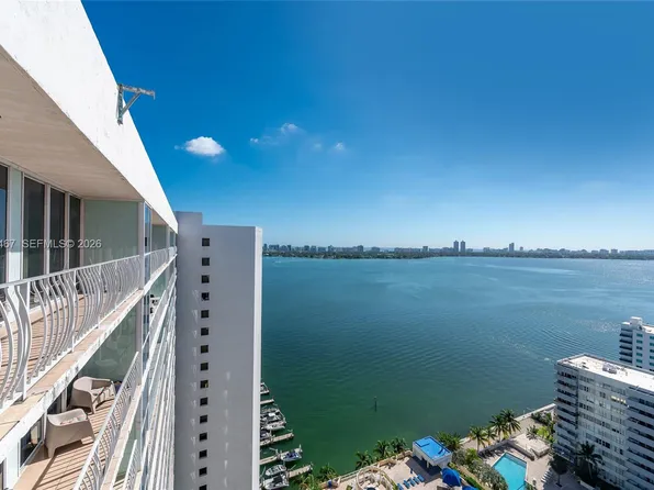 7601 E Treasure Dr, Miami Beach, FL
