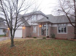 2553 N Fox Run Cir, Wichita, KS 67226
