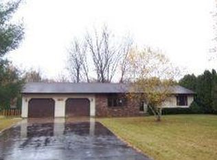 1895 Harbor Lights Rd, Green Bay, WI 54313