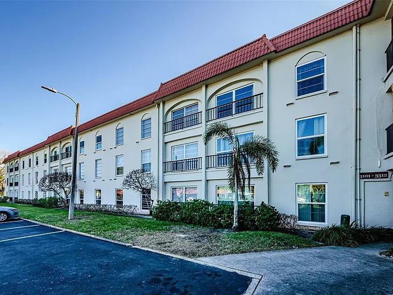 2700 Bayshore Blvd #3208 — Photo 8