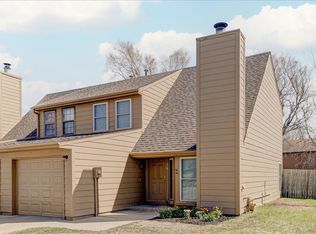 56 Glenview Dr, Council Bluffs, IA 51501