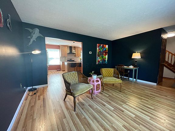 4th image of 195 Hawthorn Blvd