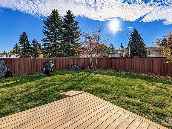 4th image of 7301 W 97a St
