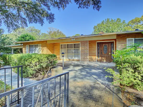 203 GARDENVIEW, Castle Hills, TX 78213