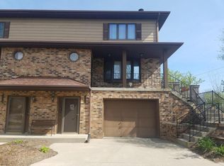 18840 Emerald Dr, City Of Brookfield, WI 53045