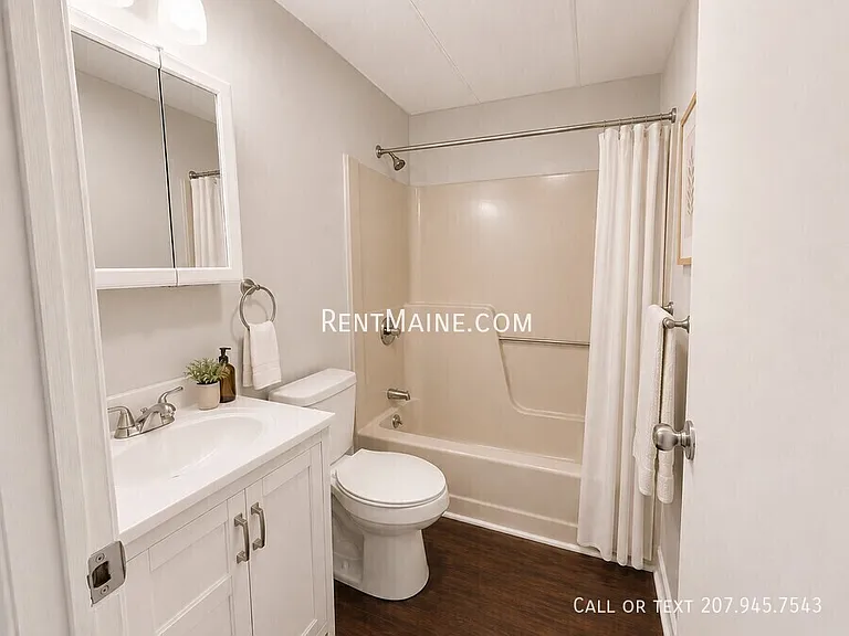 381 Pine St #2 — Photo 8