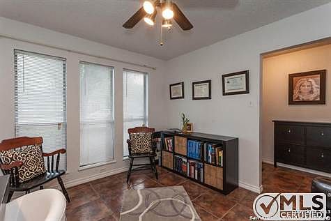 3rd image of 9213 Powhatan Dr