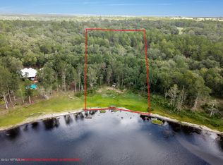 111 Torque Ln, Melrose, FL 32666