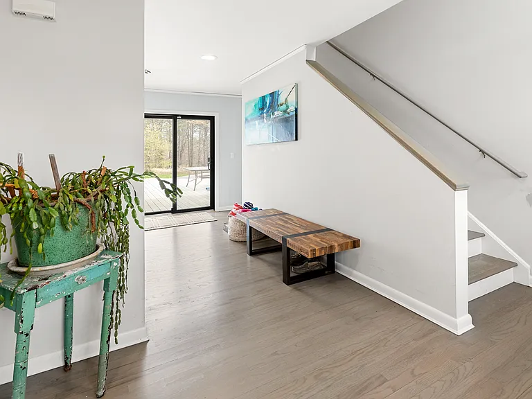 121 Highland Rd — Photo 6