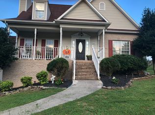 809 Ava Dr, Kingsport, TN 37663