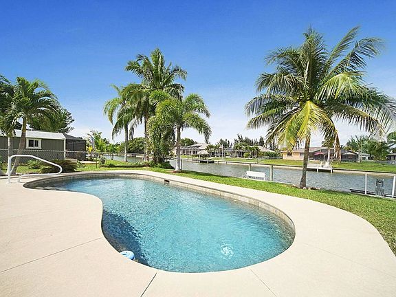 Pool & canal view