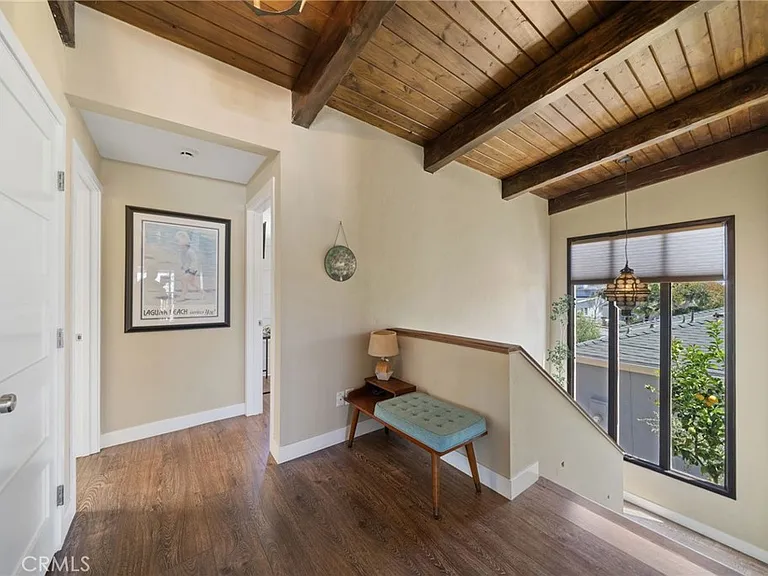 215 Monterey Dr — Photo 5