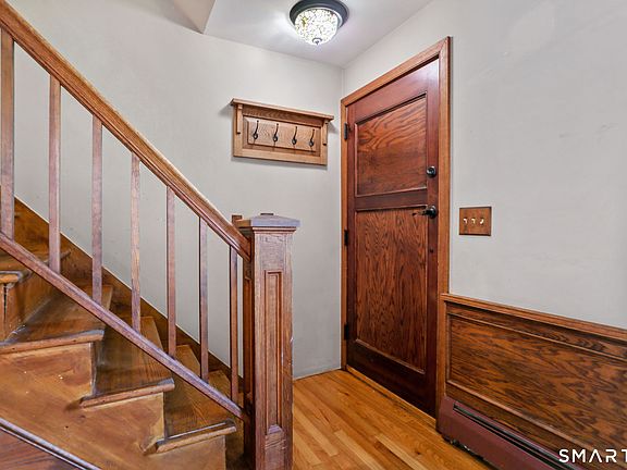3rd image of 40 Emerson Street