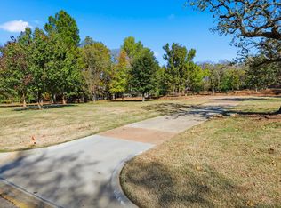 3011 Montecito Dr, Denton, TX 76205