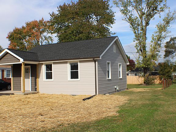 2nd image of 1532 Carolina Ave