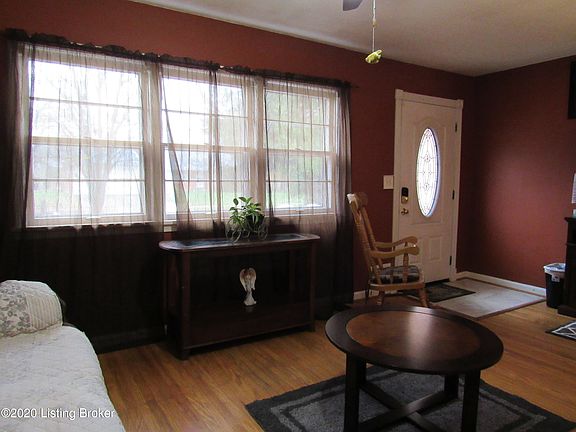 5th image of 4207 Blossomwood Dr