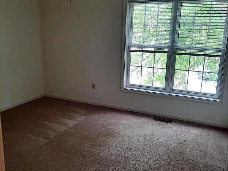 51 N Cherry St — Photo 9
