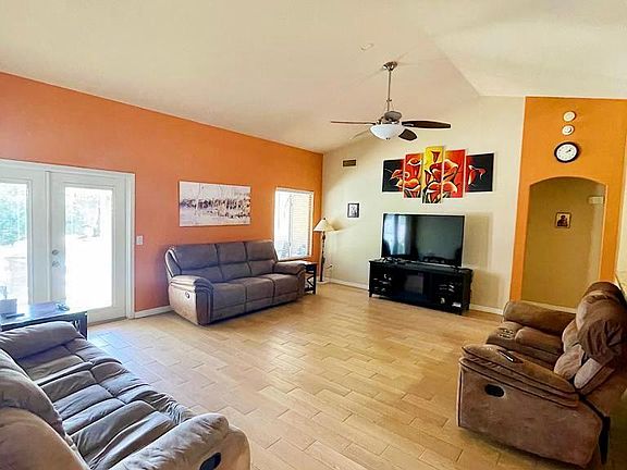 5th image of 4837 W Taro Dr