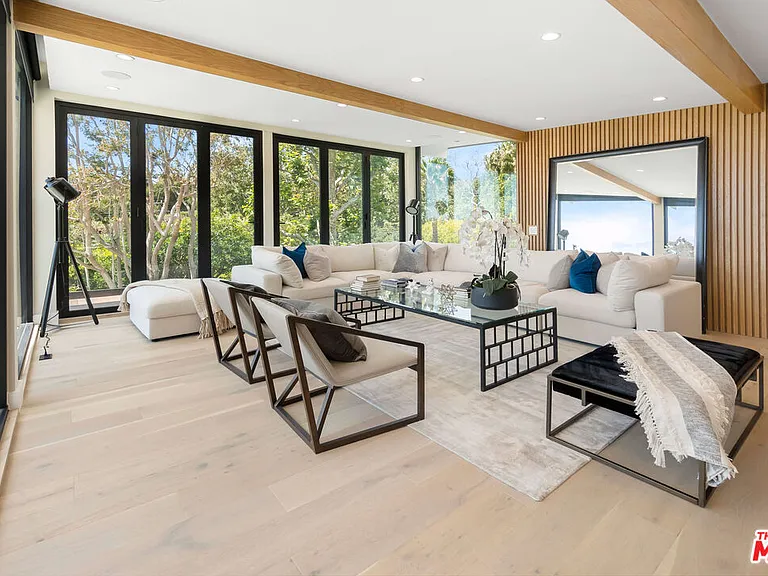 27187 Sea Vista Dr — Photo 4